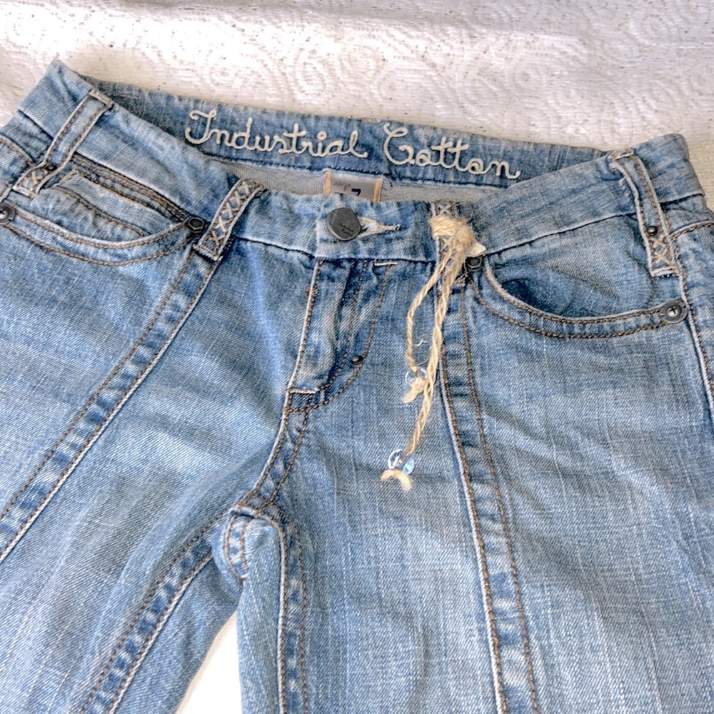 INDUSTRIAL COTTON BLUE JEANS JUNIOR SIZE 7 VINTAGE RARE EMBROIDERED BELT LOOPS - Picture 4 of 17